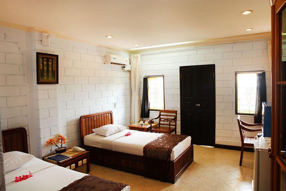 Vilarisi Hotel Legian Buitenkant foto