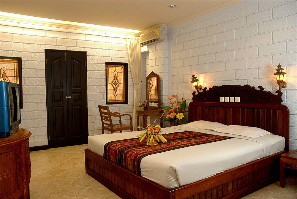 Vilarisi Hotel Legian Buitenkant foto