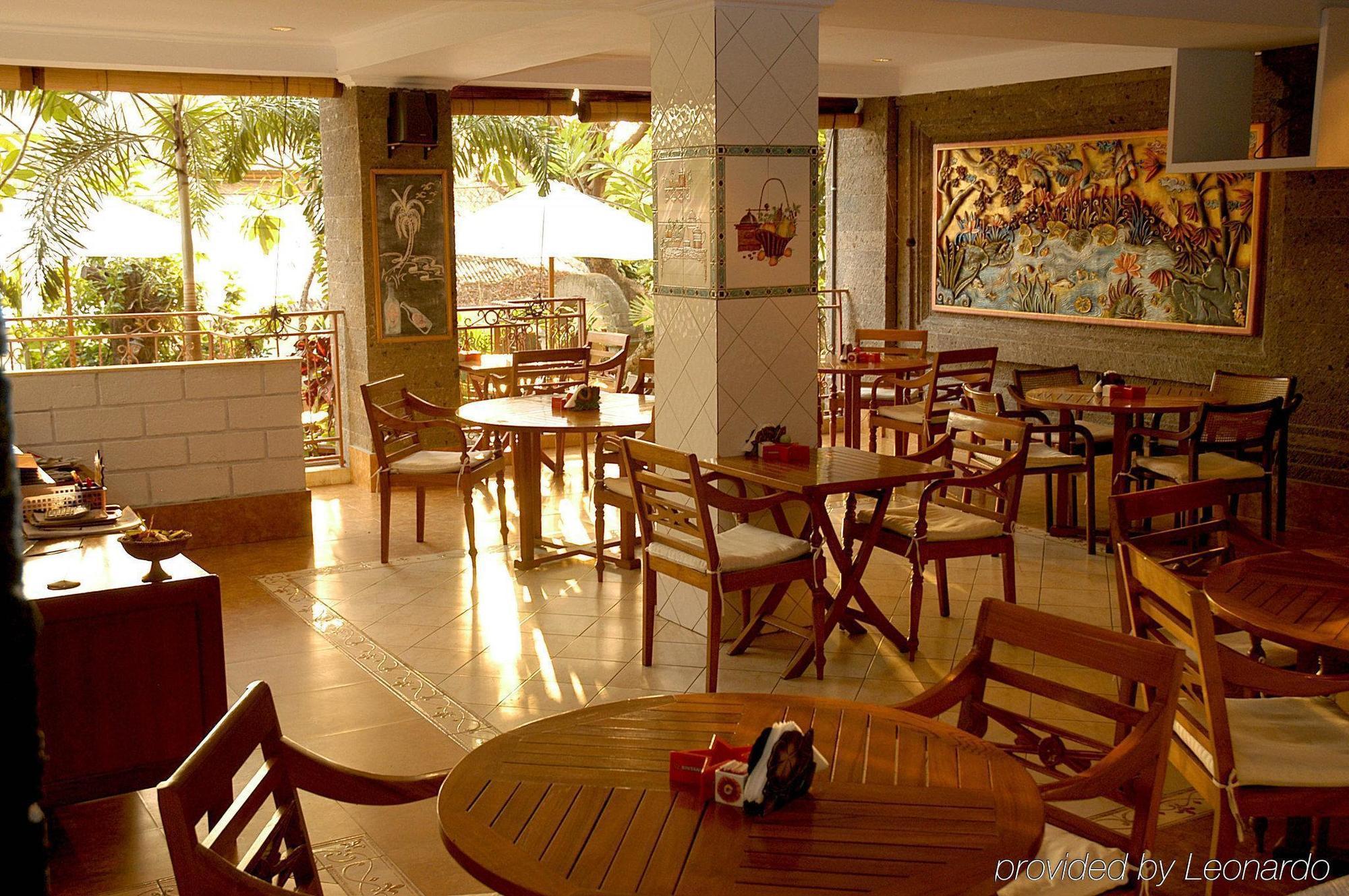 Vilarisi Hotel Legian Buitenkant foto