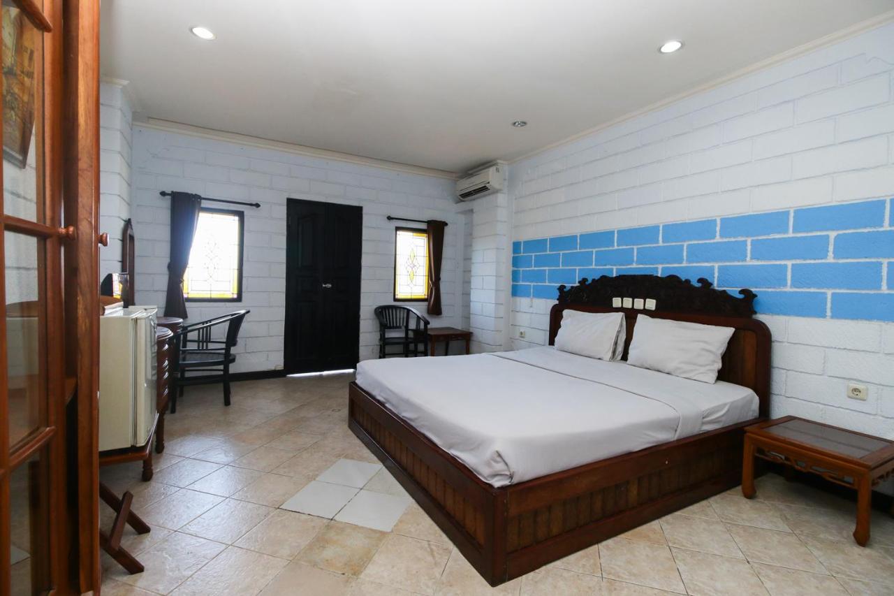 Vilarisi Hotel Legian Buitenkant foto