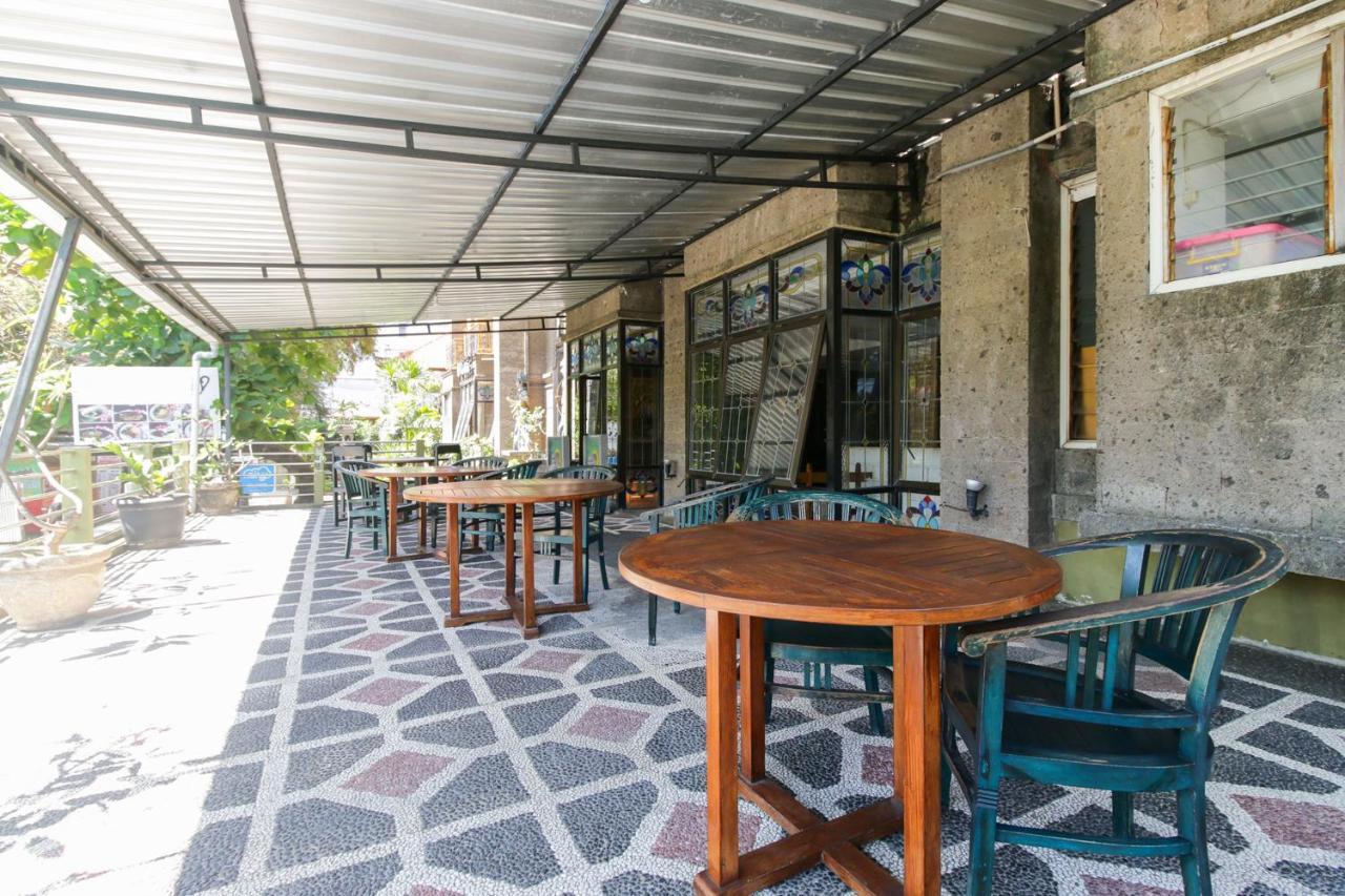 Vilarisi Hotel Legian Buitenkant foto